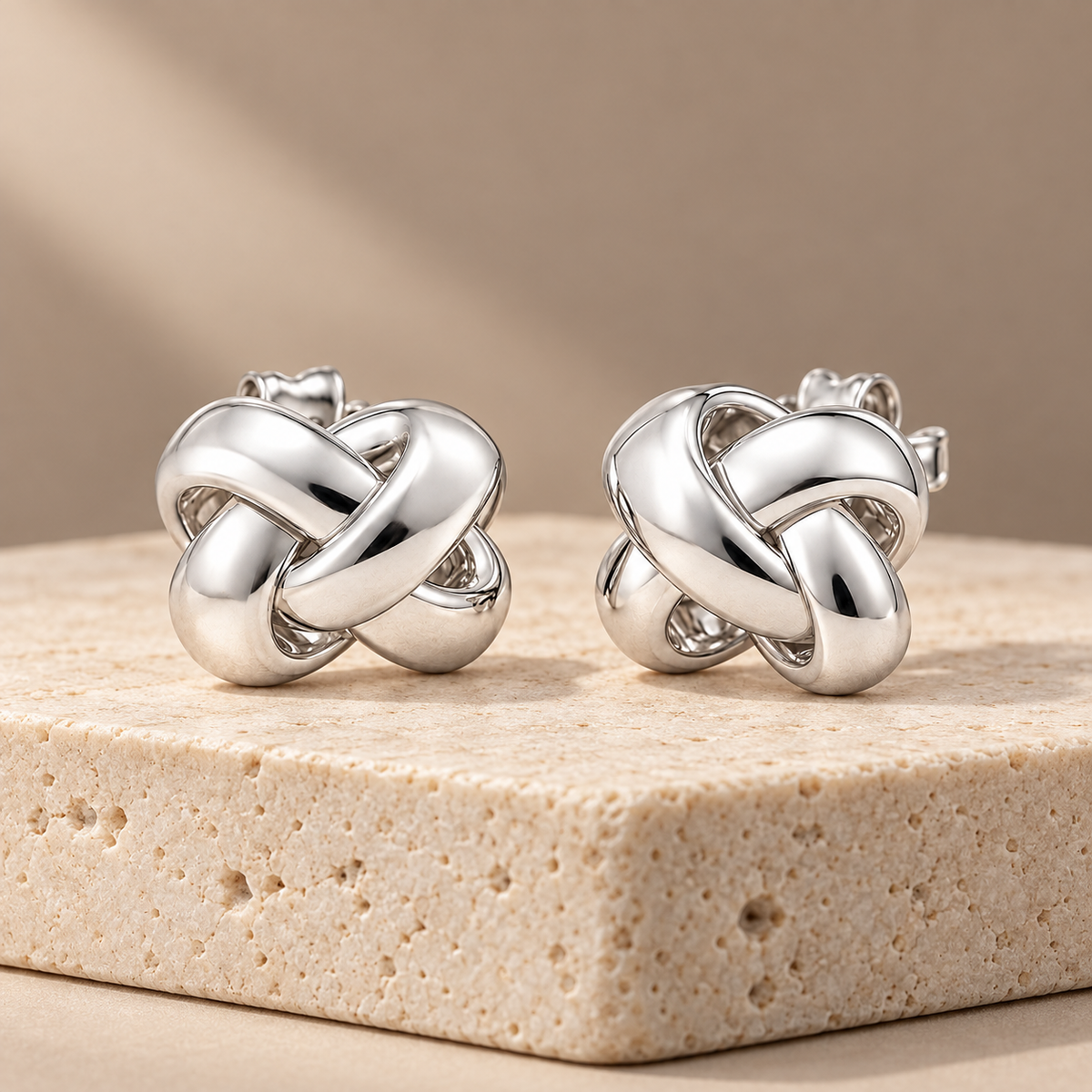 Avelissesw Silver-Tone Knotted Stud Earrings